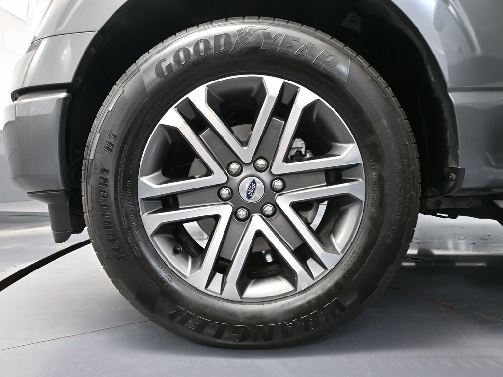 Used 2021 Ford F150 XL w/ STX Appearance Package RWD image 13