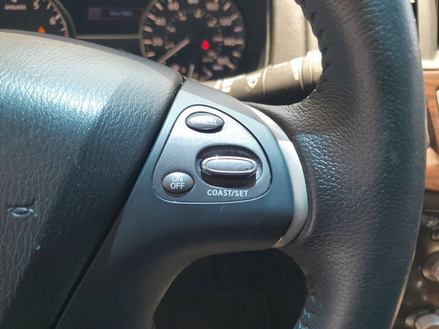 Used 2013 Nissan Pathfinder SL w/ Cargo Pkg FWD image 23