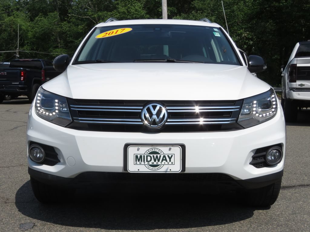 Used 2017 Volkswagen Tiguan Sport AWD/4WD image 2