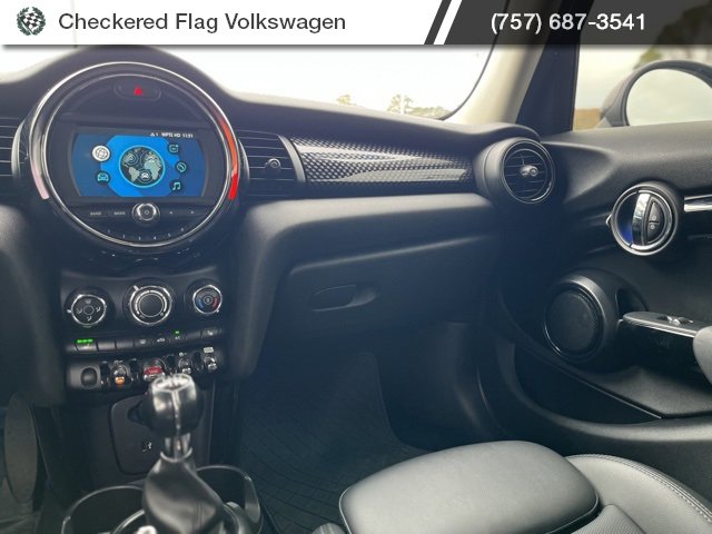 Used 2019 MINI Cooper S w/ Signature Upholstery Package image 26