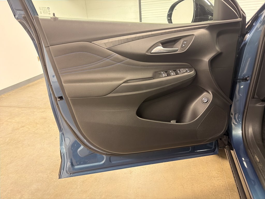 New 2026 Buick Envista Sport Touring w/ Convenience I Package FWD image 19