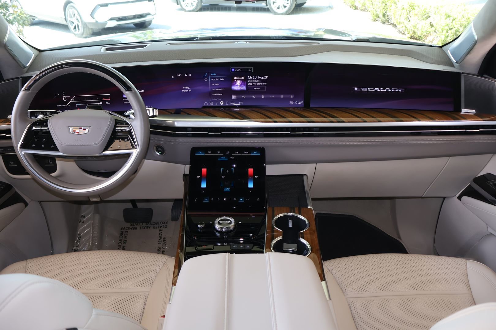 New 2025 Cadillac Escalade Premium Luxury Platinum w/ LPO, Radiant Package image 14