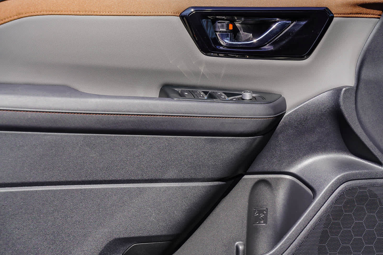 Certified 2025 Subaru Forester Sport image 18