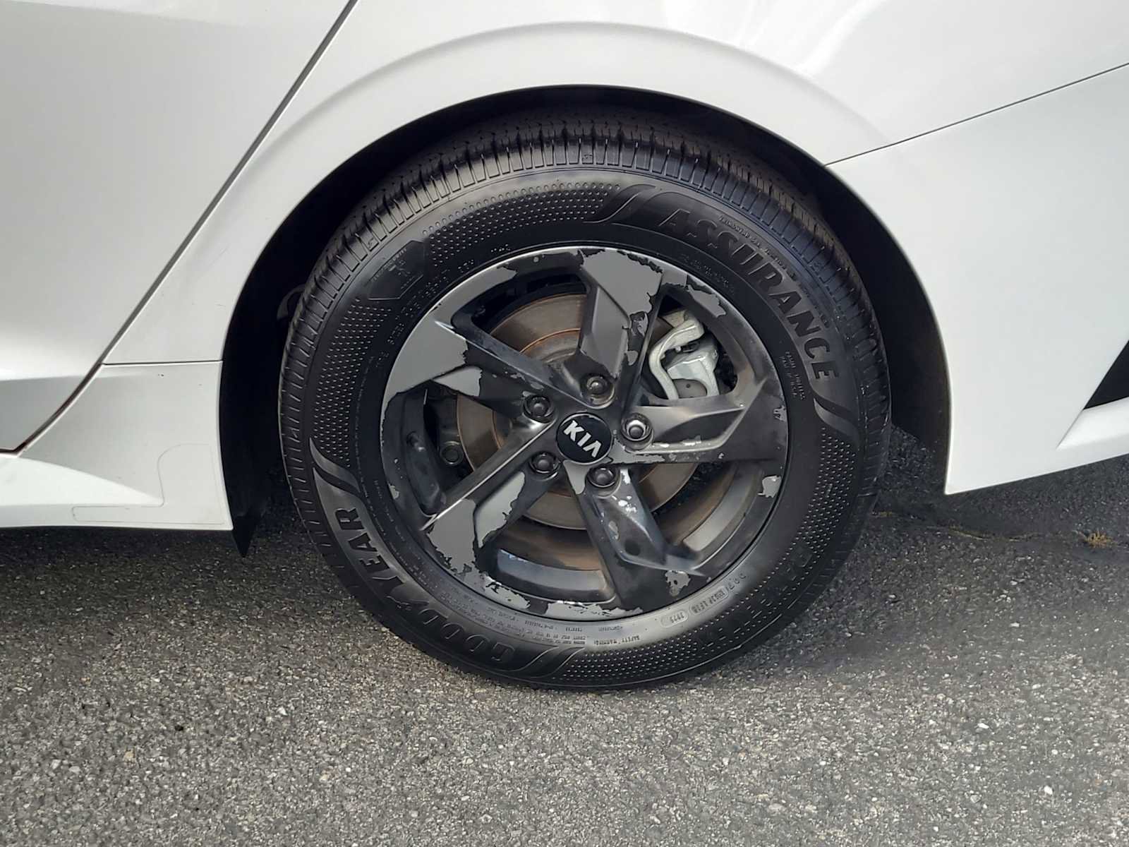 Used 2021 Kia K5 LXS image 16