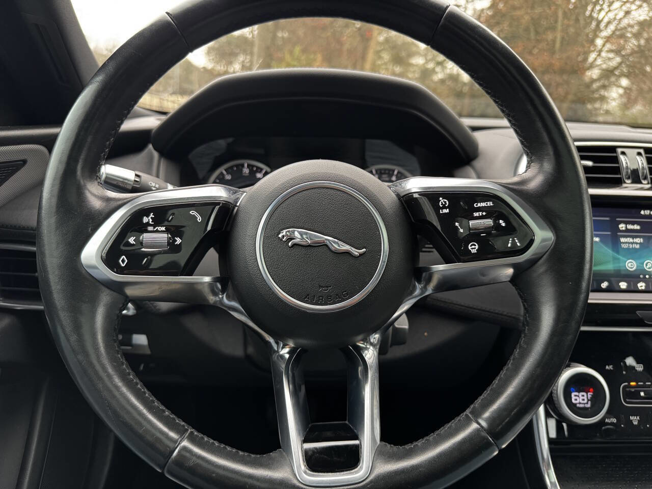 Used 2020 Jaguar XE S image 16