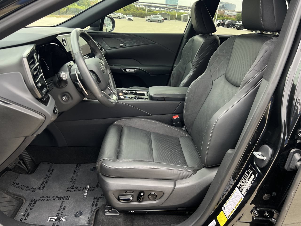 Used 2024 Lexus RX 350 FWD w/ Convenience Package image 5