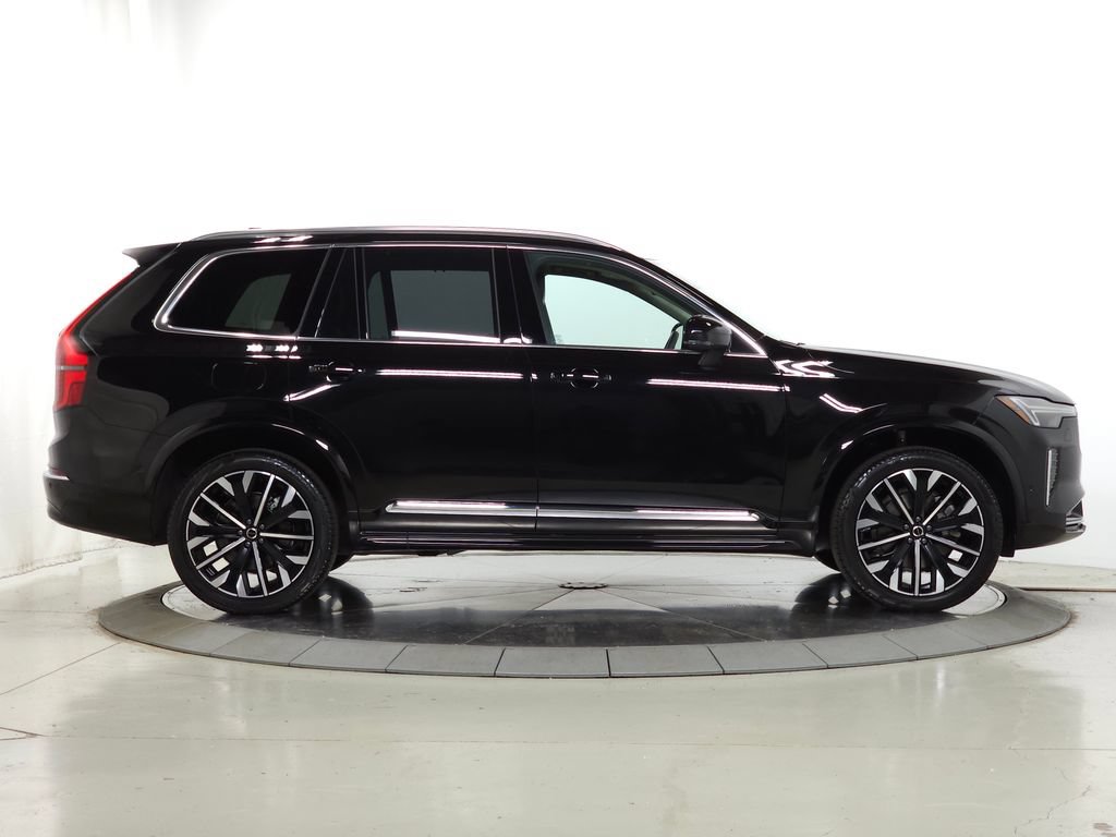 Certified 2026 Volvo XC90 B6 Ultra AWD/4WD image 13