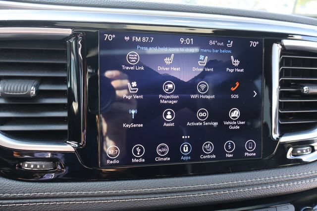 Used 2019 Chrysler Pacifica Limited FWD image 43