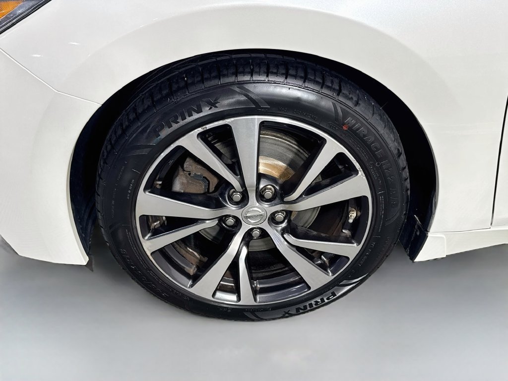 Used 2016 Nissan Maxima 3.5 SV FWD image 4