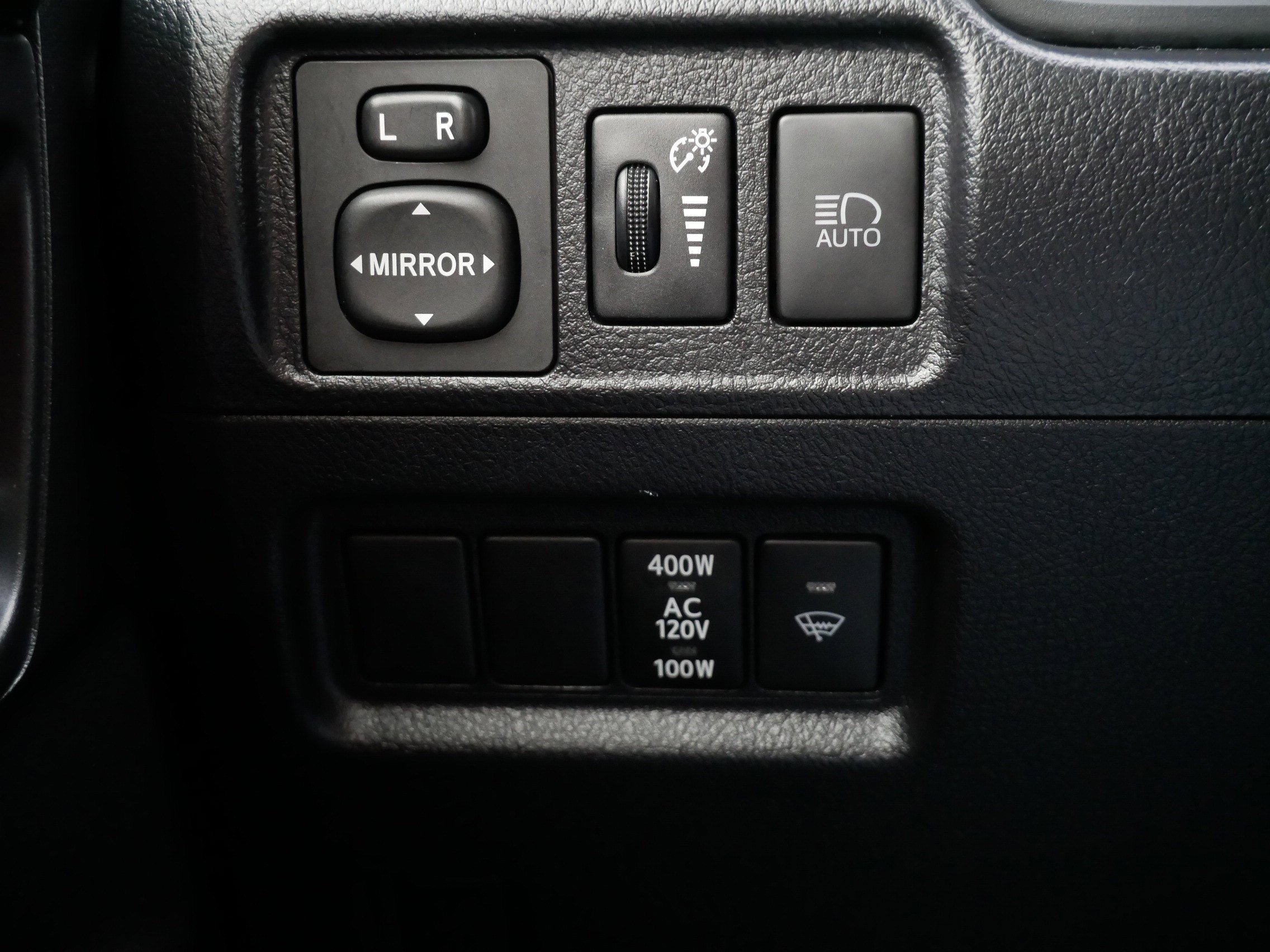 Certified 2024 Toyota 4Runner TRD Off-Road AWD/4WD image 26