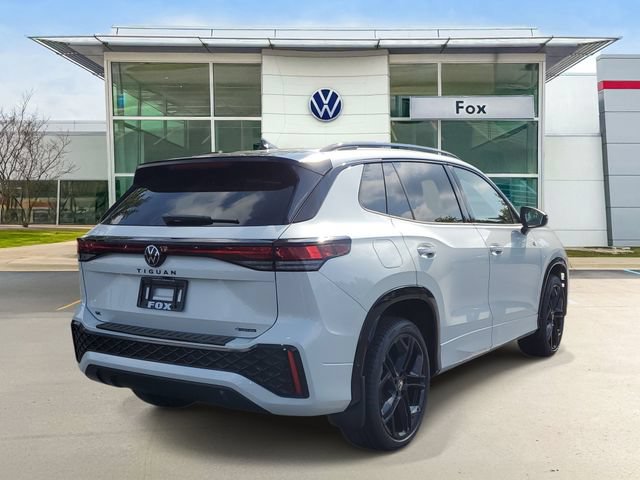 New 2026 Volkswagen Tiguan SE R-Line AWD/4WD image 4