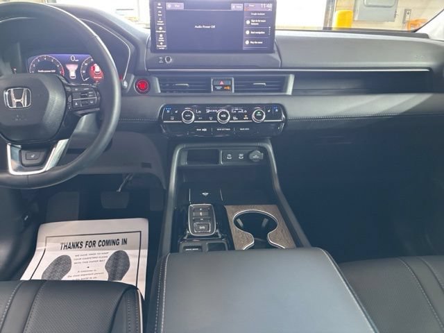 Used 2026 Honda Pilot Elite image 11