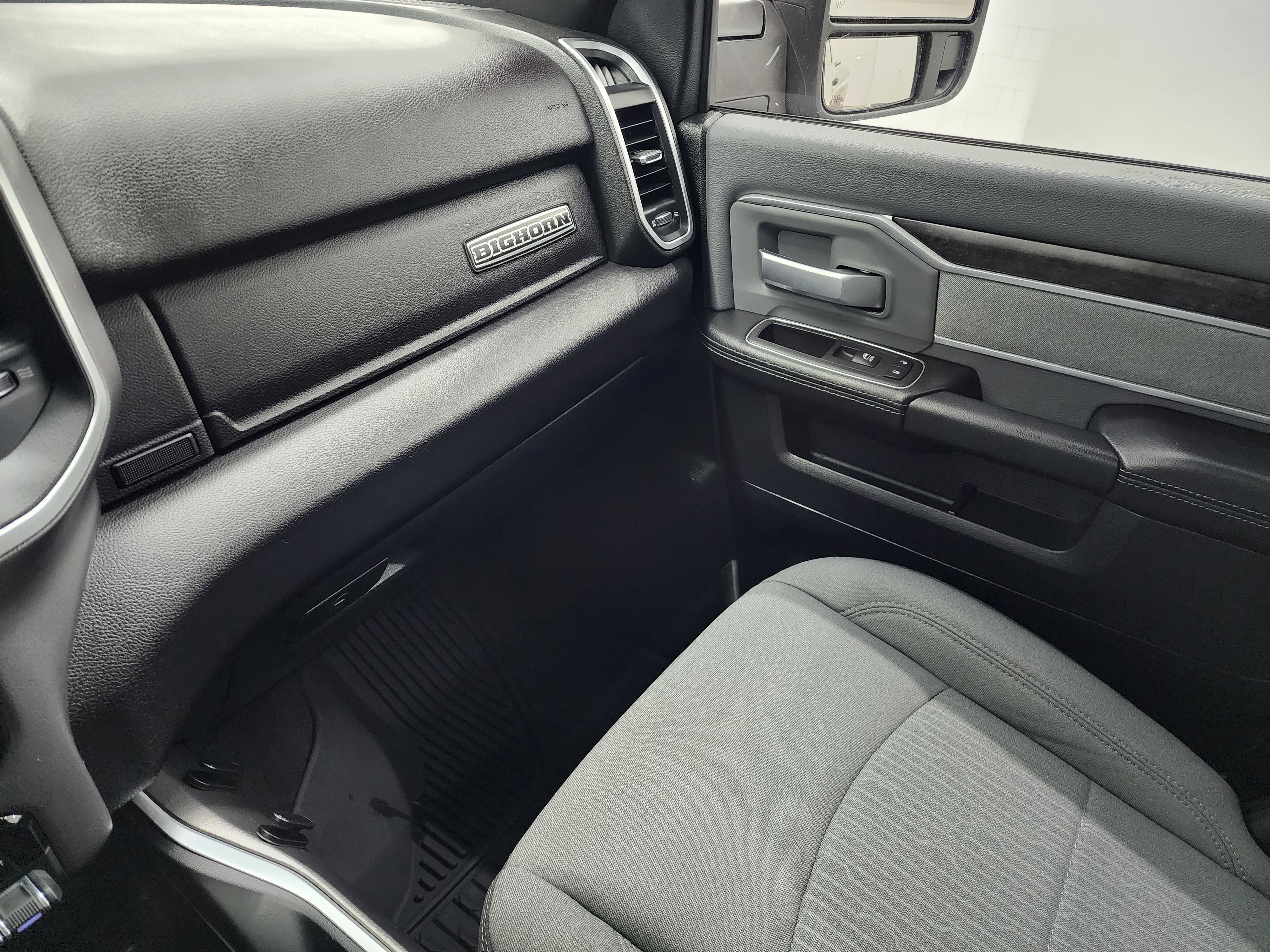 Used 2023 RAM 3500 Big Horn w/ Level 1 Equipment Group image 12