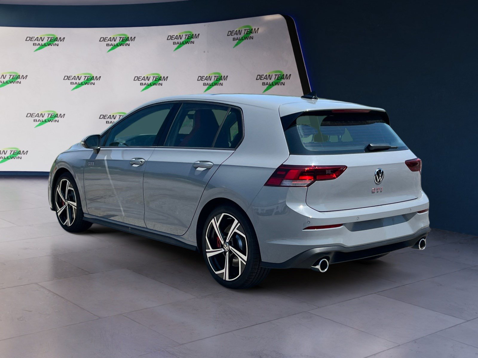 New 2025 Volkswagen GTI SE FWD image 5