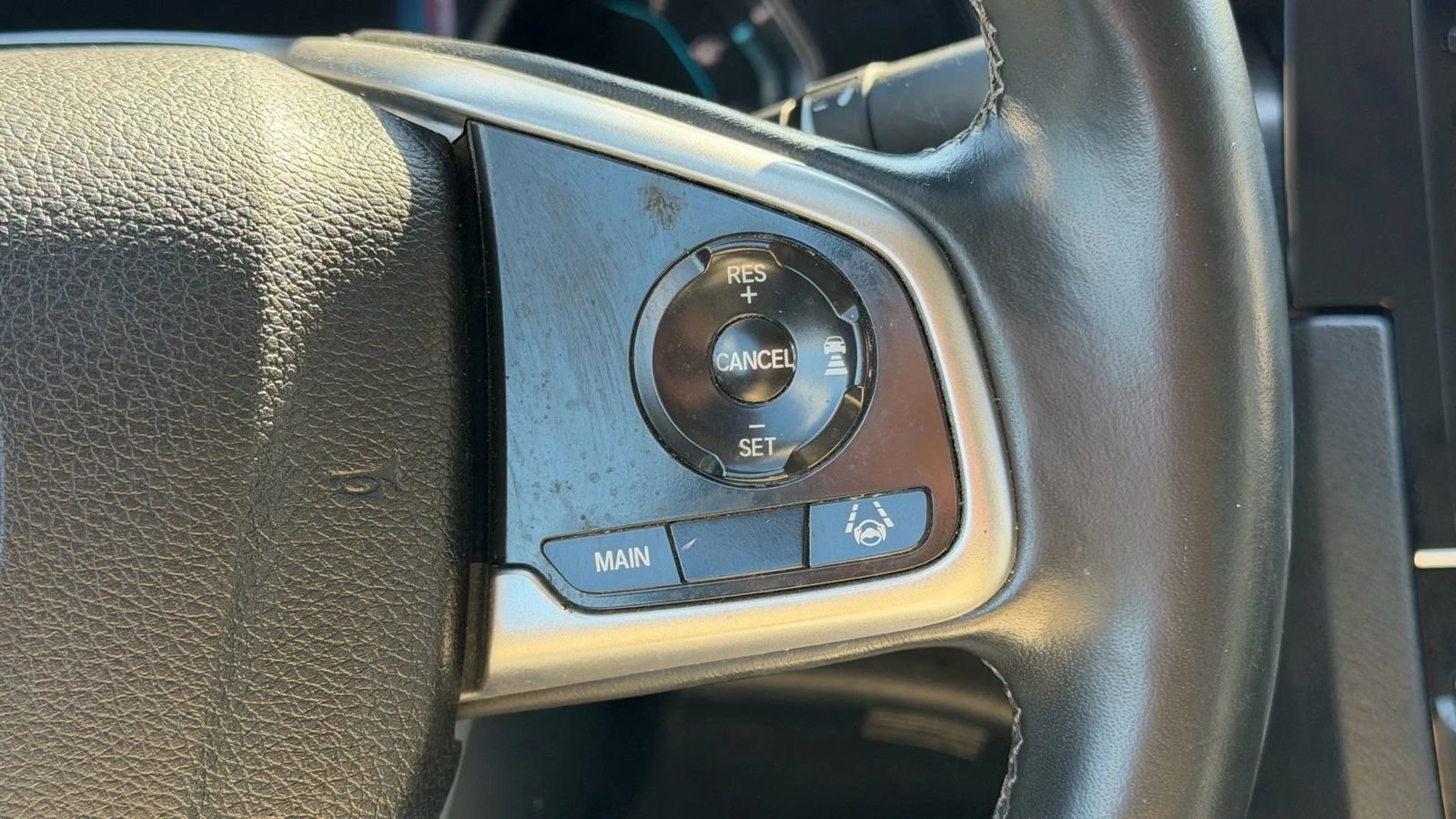 Used 2020 Honda Civic EX-L image 29