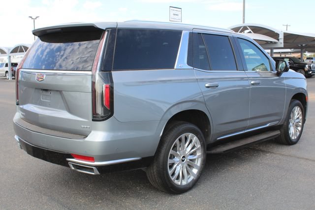 Used 2024 Cadillac Escalade Premium Luxury w/ Performance Package AWD/4WD image 3