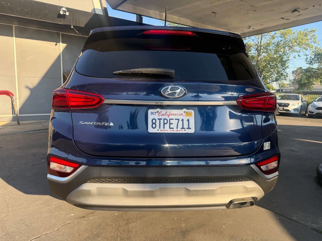 Used 2019 Hyundai Santa Fe SE AWD/4WD image 8