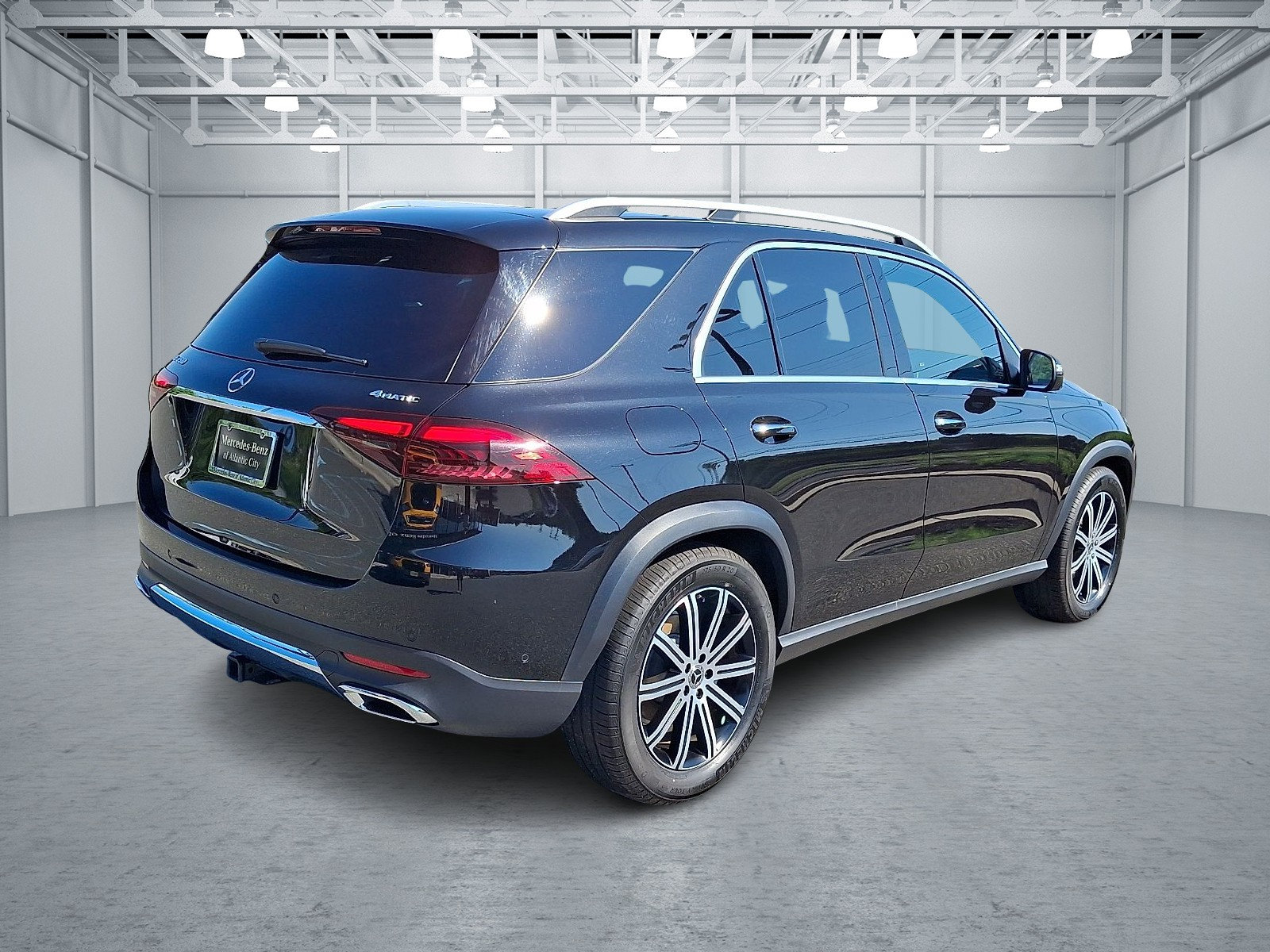 Certified 2026 Mercedes-Benz GLE 350 4MATIC image 6