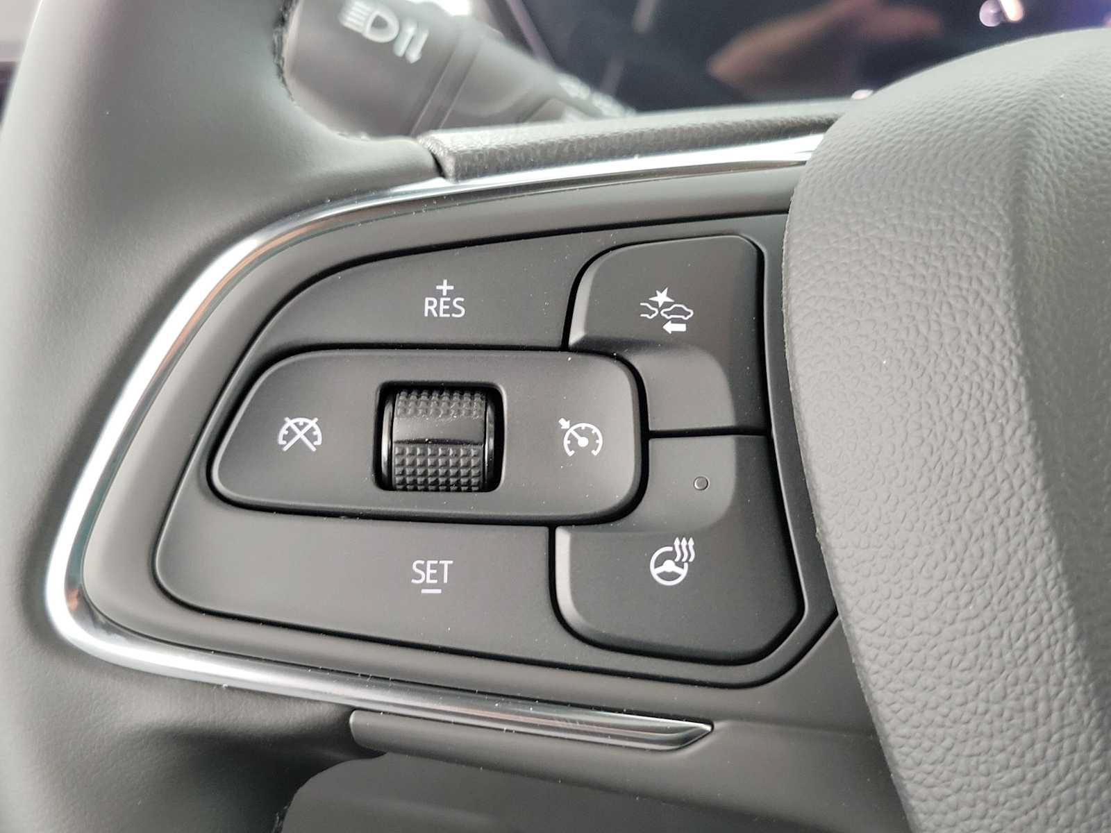 New 2026 Buick Envista Sport Touring w/ Convenience I Package FWD image 32