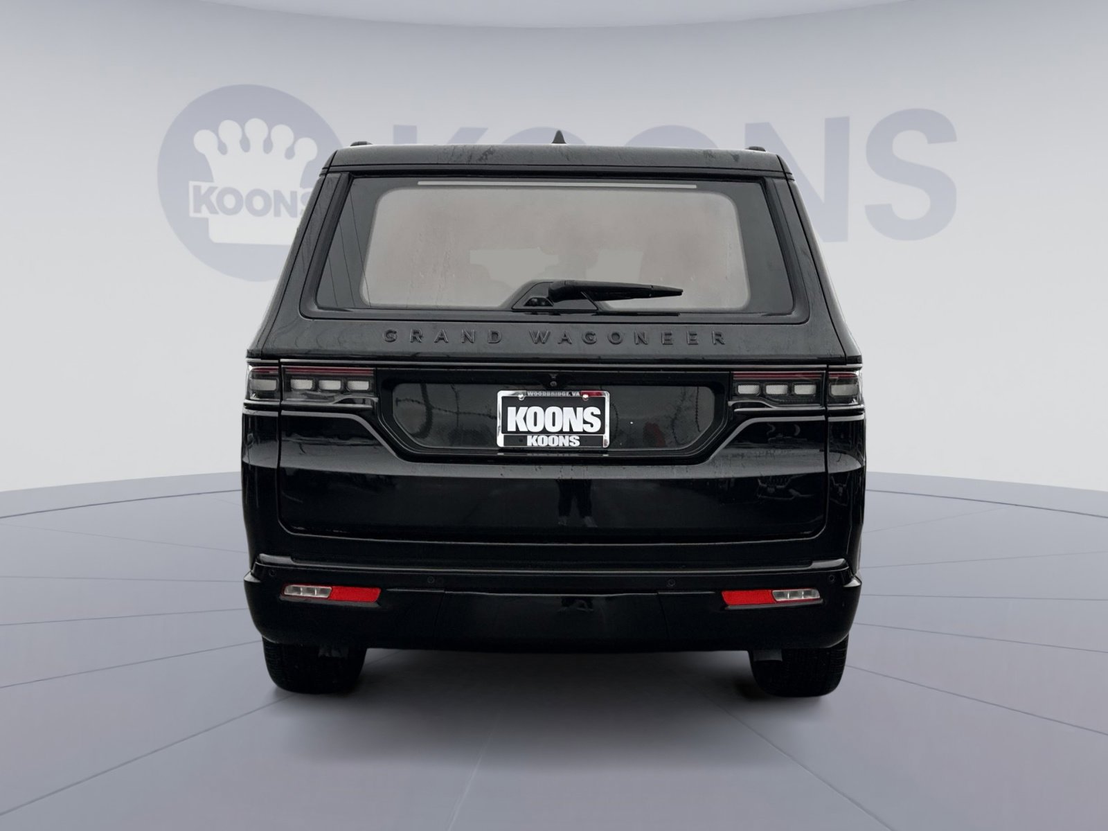 Used 2024 Jeep Grand Wagoneer Series II w/ Quick Order Packagew 28T image 5