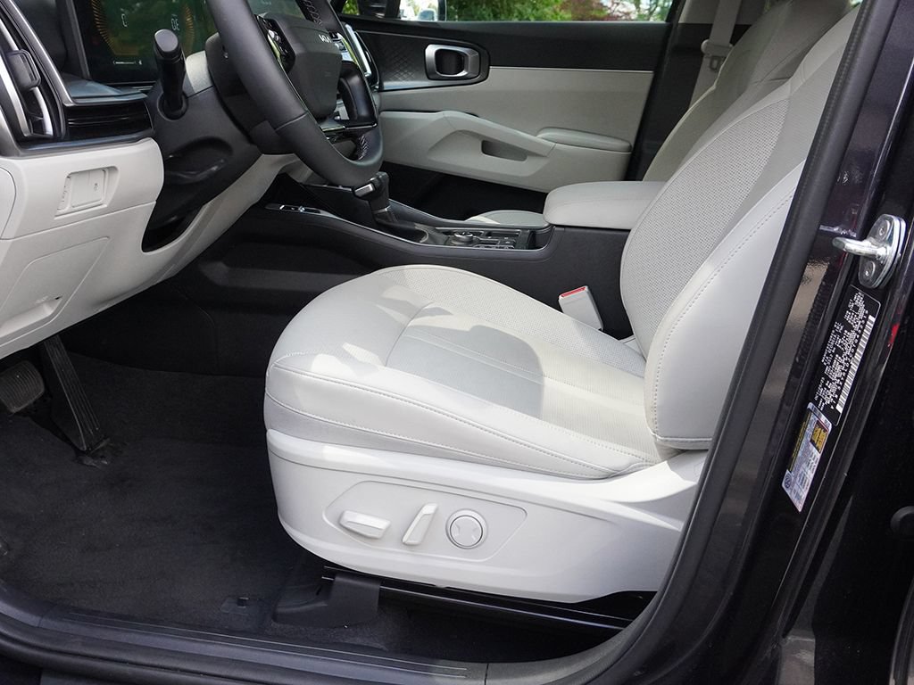 Used 2026 Kia Sorento S AWD/4WD image 28