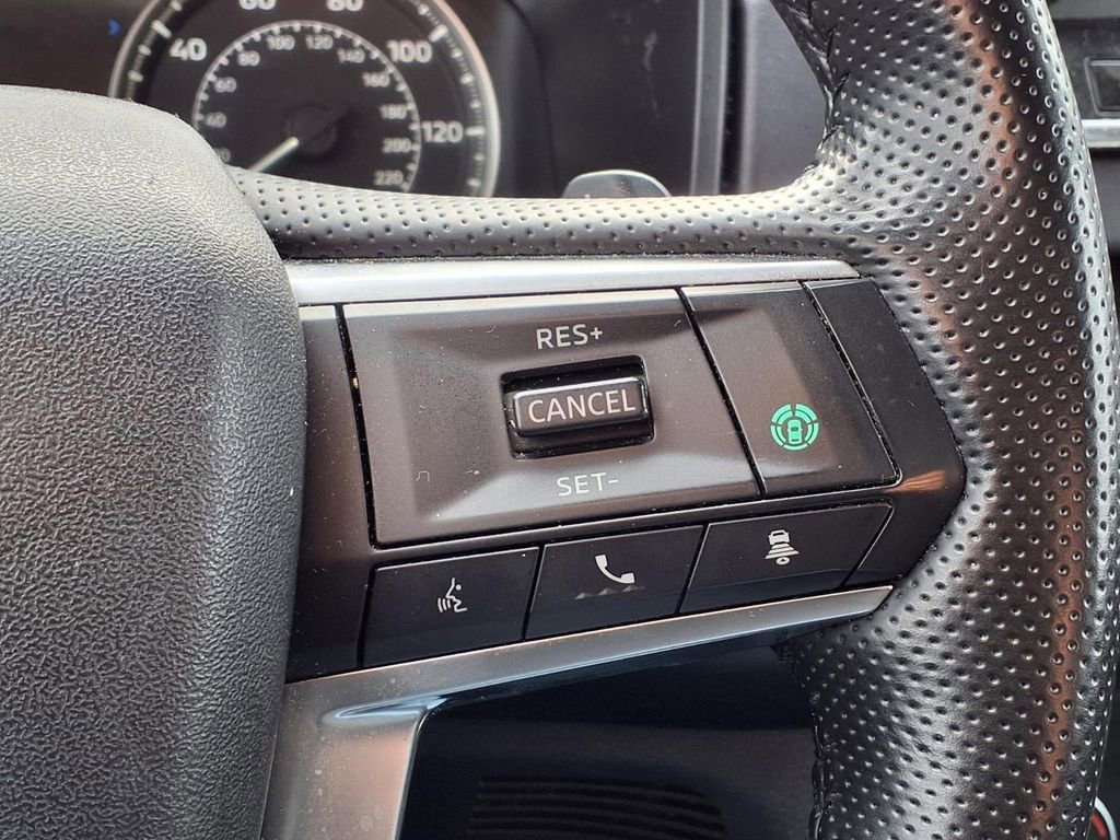 Used 2024 Mitsubishi Outlander SE Black Edition image 27