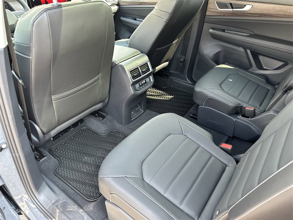 New 2026 Volkswagen Atlas SEL image 27