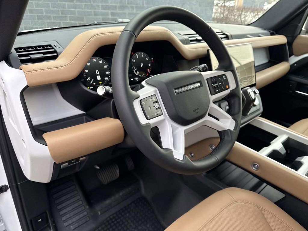 New 2026 Land Rover Defender 110 X-Dynamic SE image 20