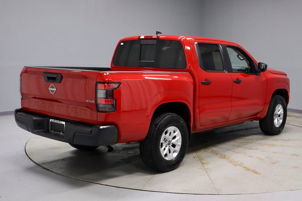 Certified 2025 Nissan Frontier S w/ S Utility Package image 11