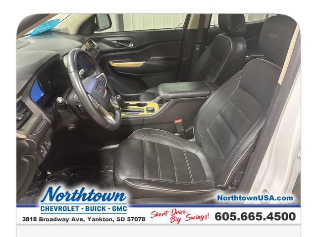 Used 2017 GMC Acadia Denali w/ Technology Package image 10