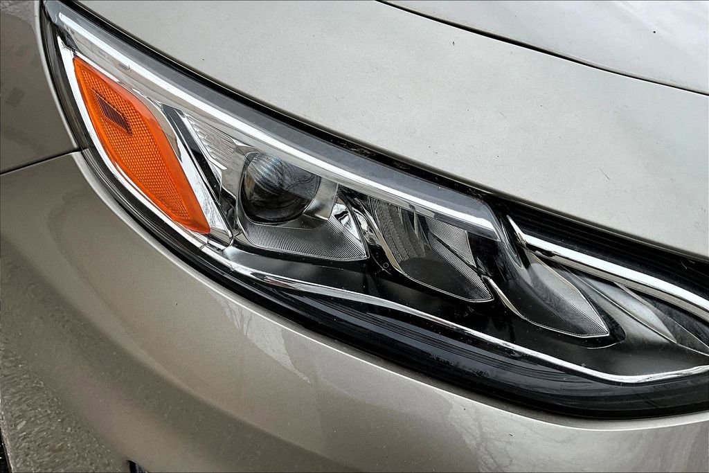 Used 2024 Chevrolet Malibu LT image 31
