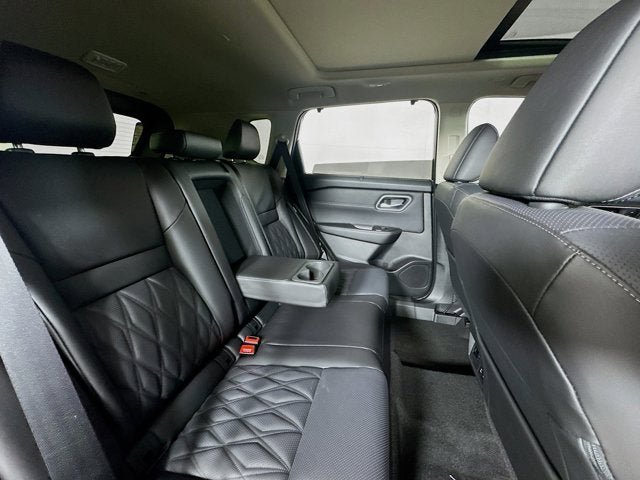 New 2026 Nissan Rogue Platinum w/ Tech Package image 26