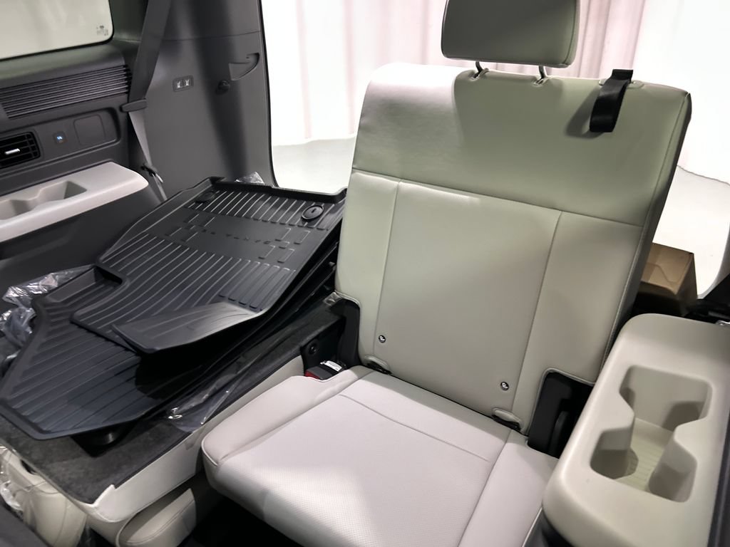 New 2027 Hyundai Santa Fe SEL AWD/4WD image 22