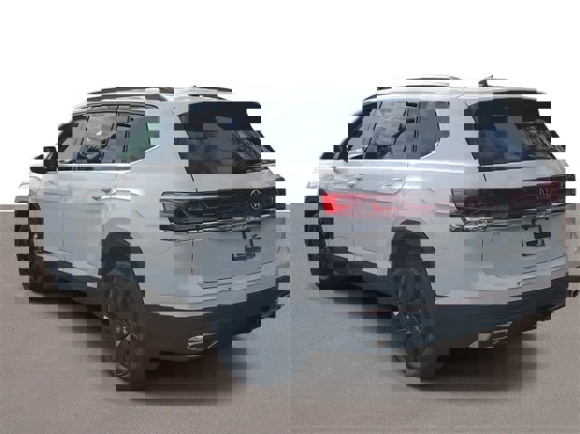 New 2026 Volkswagen Atlas SE image 3