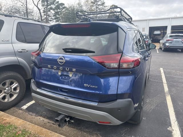 Used 2023 Nissan Rogue SV w/ SV Premium B Package image 11
