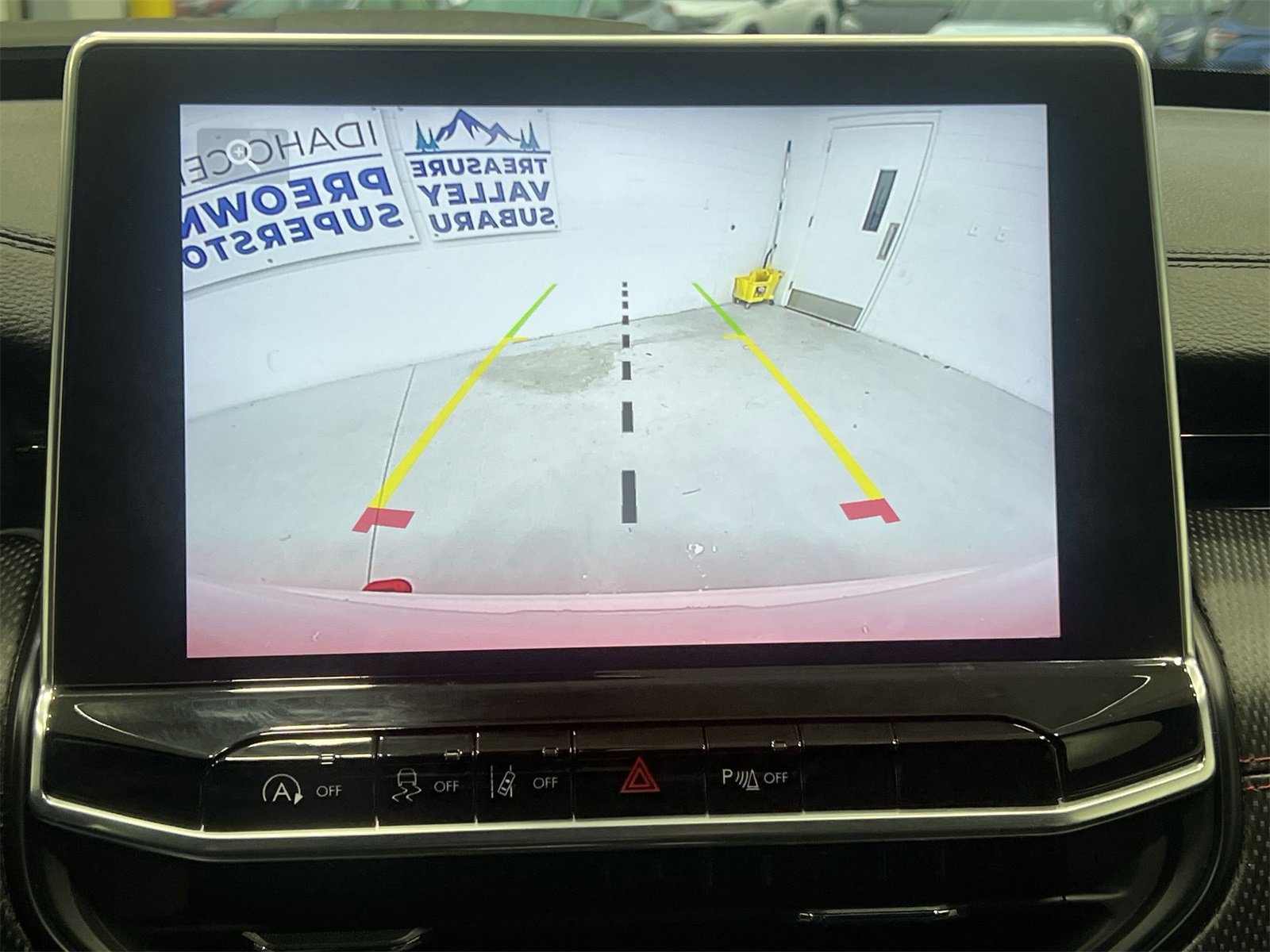 Used 2024 Jeep Compass Trailhawk image 17