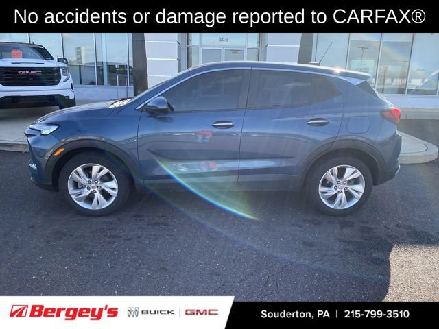 Used 2024 Buick Encore GX Preferred FWD image 2