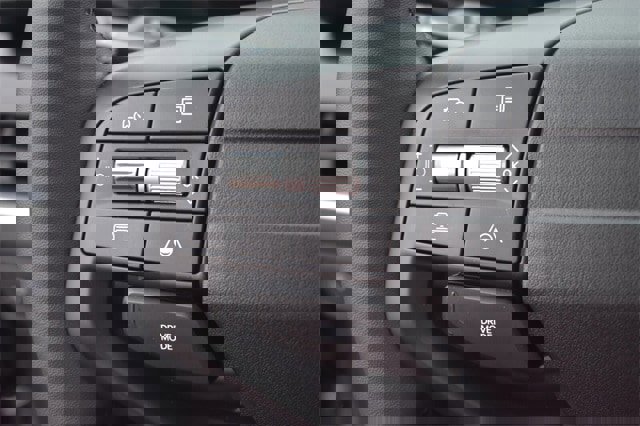 New 2025 Kia K4 EX image 22