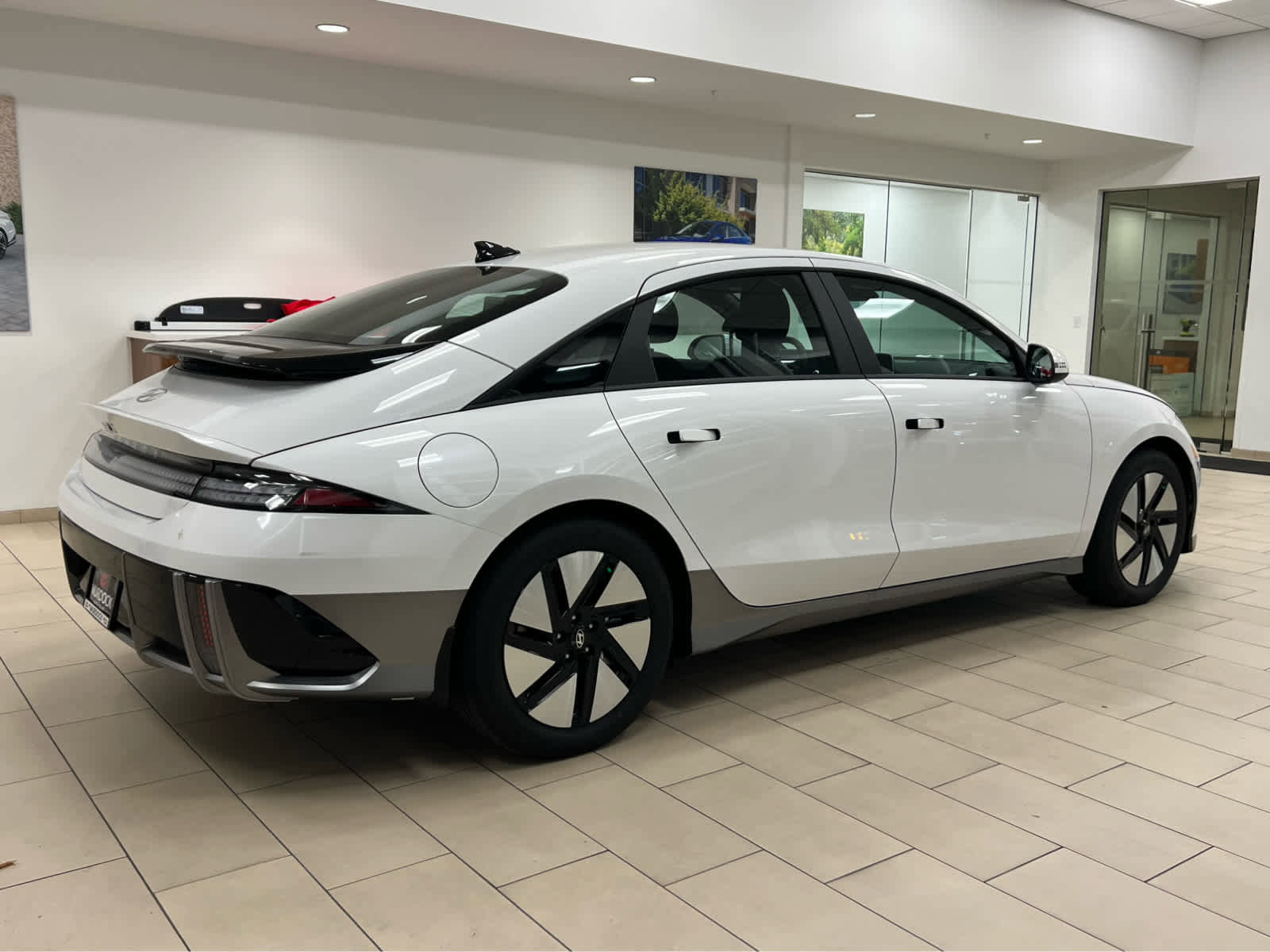 New 2025 Hyundai Ioniq 6 SE image 7