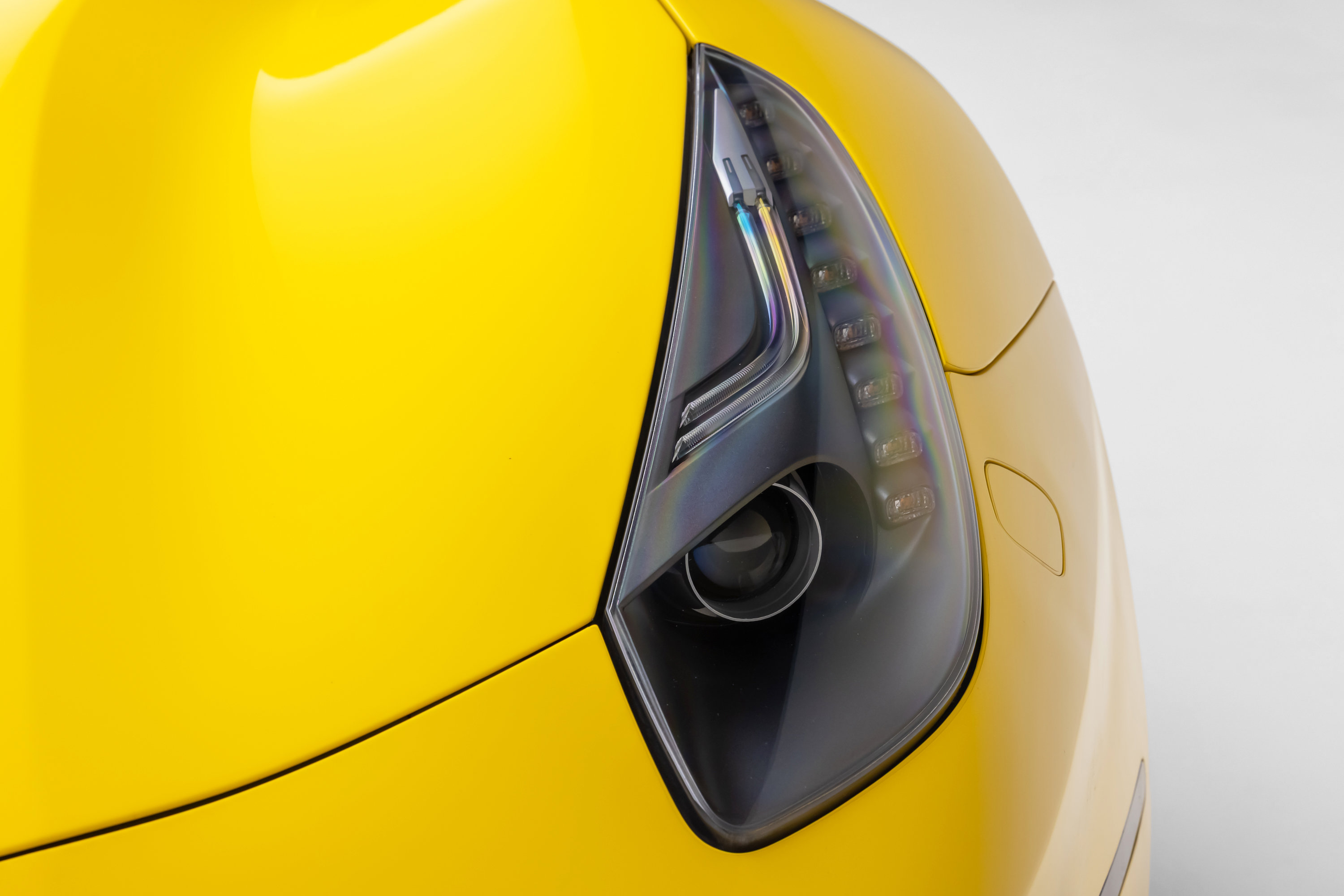 Certified 2017 Ferrari F12 Berlinetta RWD image 30