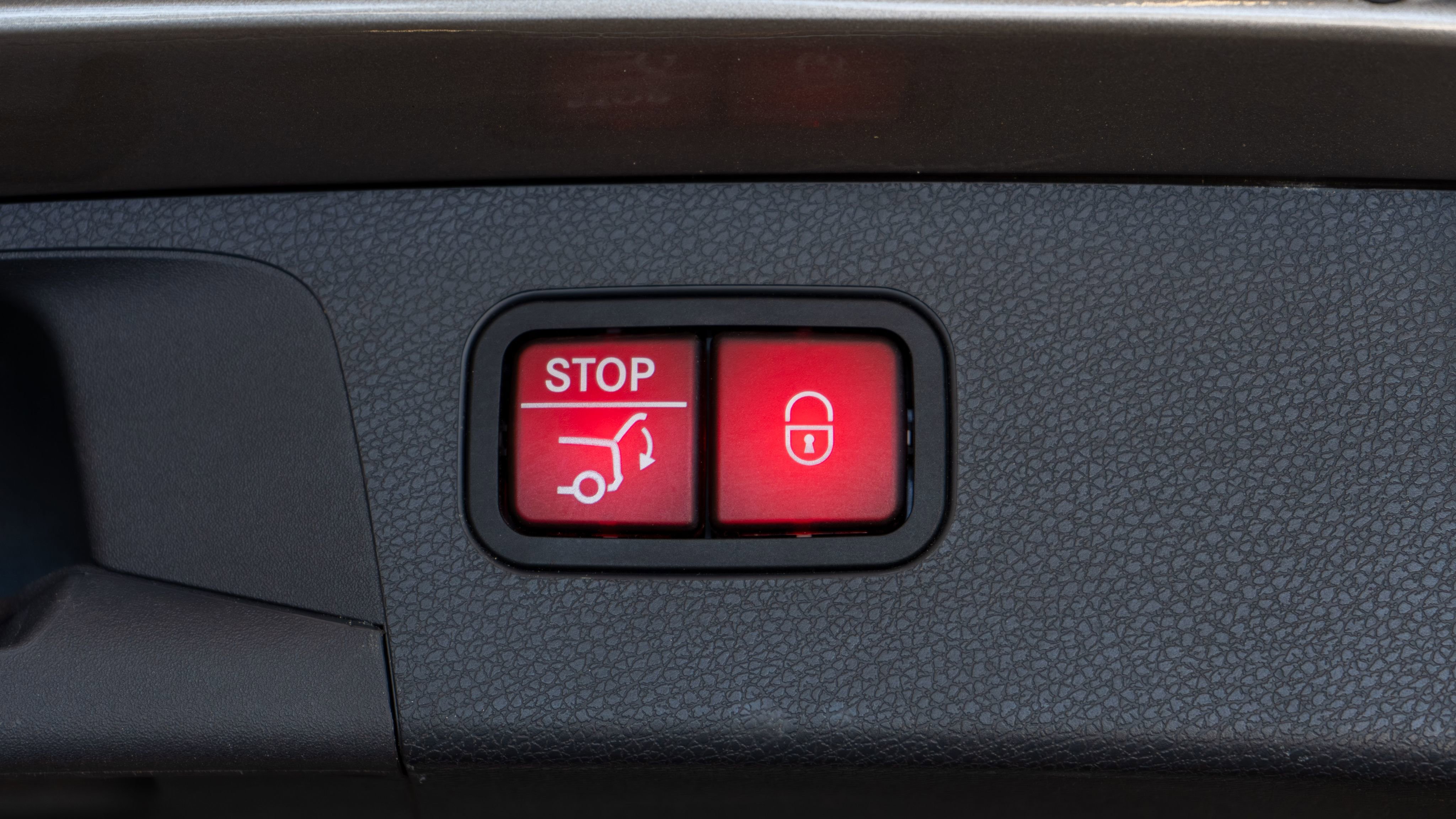 Used 2021 Mercedes-Benz E 450 4MATIC All-Terrain Wagon image 34