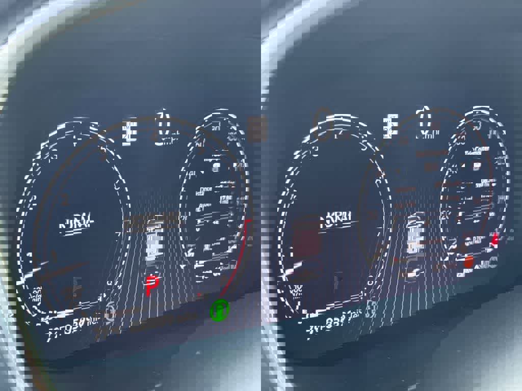 Used 2023 Acura MDX FWD w/ Technology Package image 16