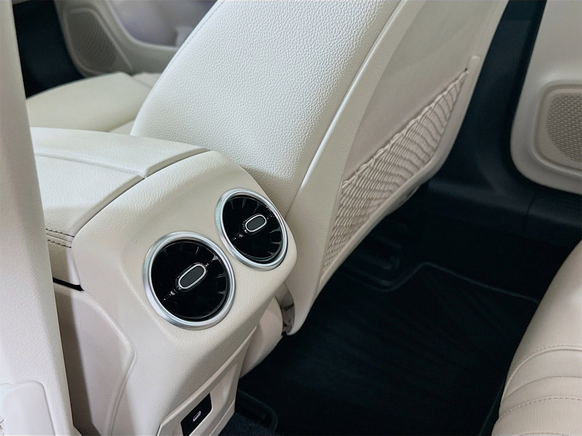 Certified 2025 Mercedes-Benz CLA 250 image 27