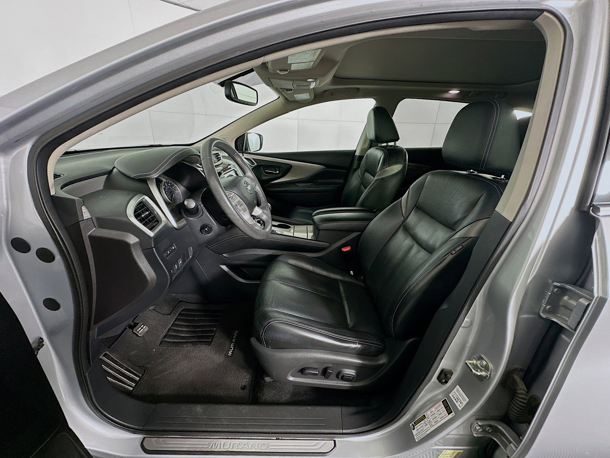 Used 2017 Nissan Murano Platinum w/ Platinum Technology Package image 13