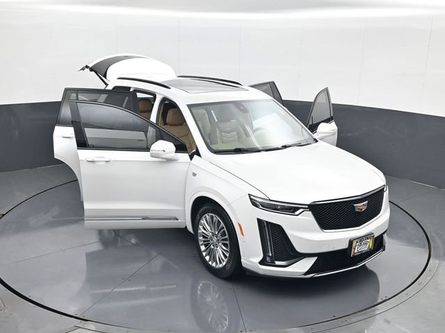 Used 2020 Cadillac XT6 Sport w/ Platinum Package image 30