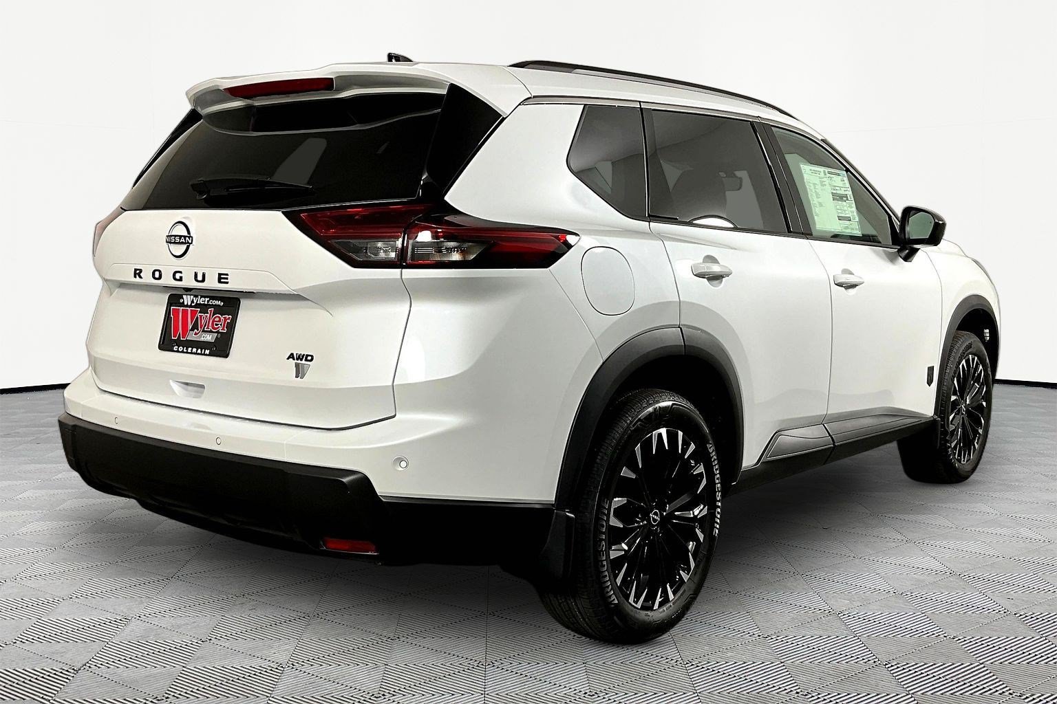 New 2026 Nissan Rogue Dark Armor AWD/4WD image 7