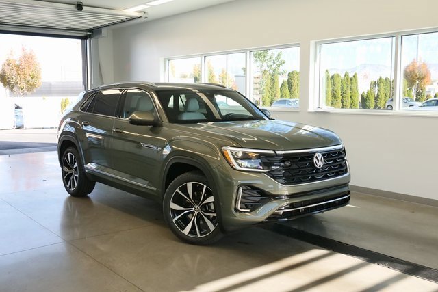 New 2026 Volkswagen Atlas Cross Sport SEL Premium R-Line