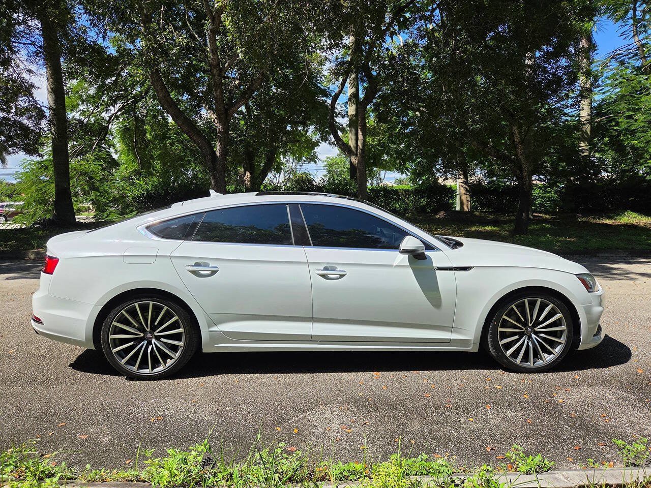 Used 2018 Audi A5 2.0T Premium Plus w/ Premium Plus AWD/4WD image 4