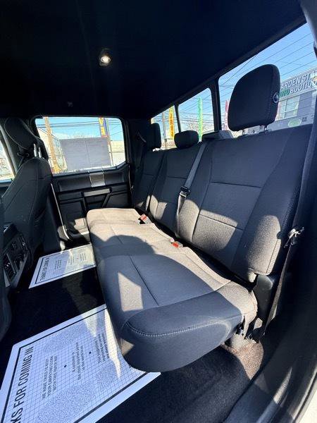 Used 2019 Ford F150 XLT w/ Equipment Group 302A Luxury image 11