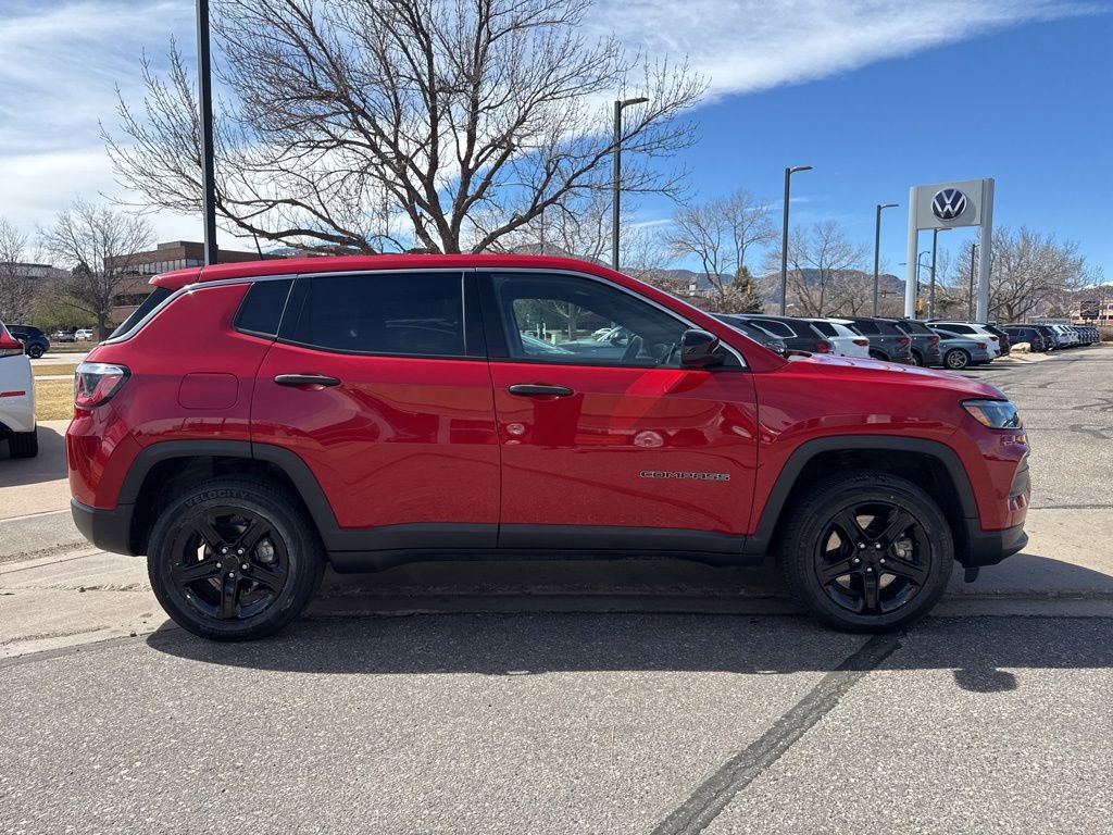 Used 2023 Jeep Compass Sport image 6